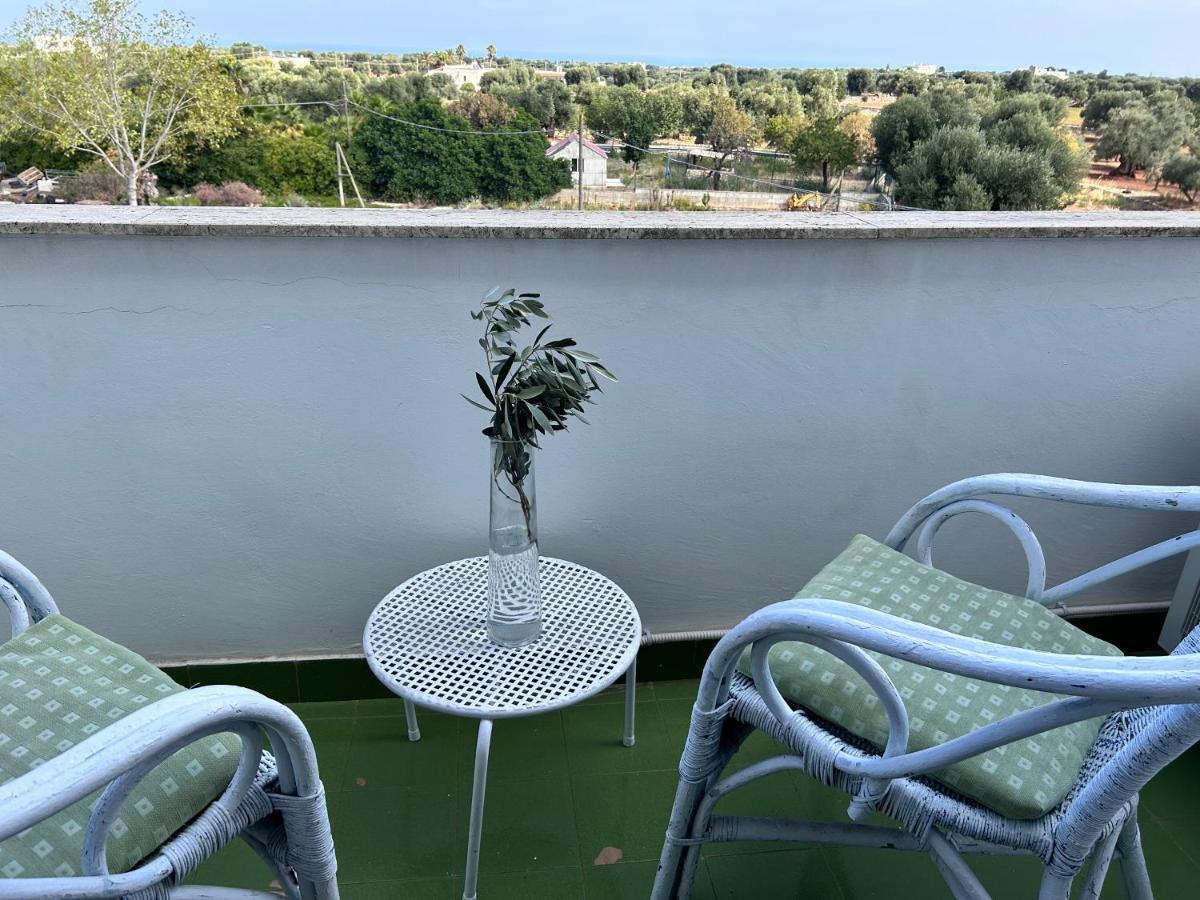 Casa Con Finestra Che Vede Il Mare Villa Fasano Buitenkant foto